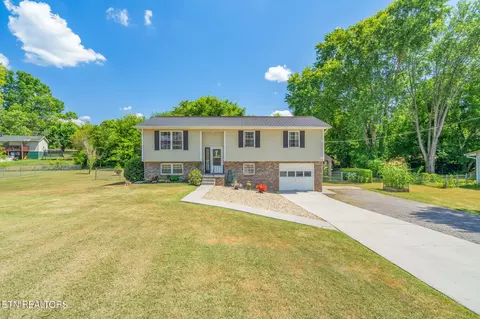 7504 John Rd, Corryton, TN 37721 photo 2