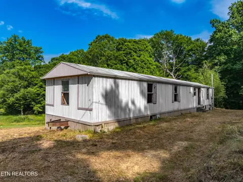 836 Fowlers Ridge Rd, Newport, TN 37821