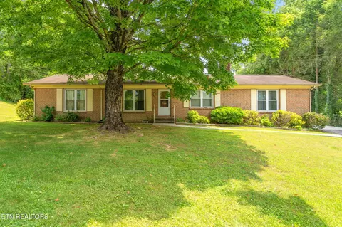 750 Hathburn Dr, Rockwood, TN 37854