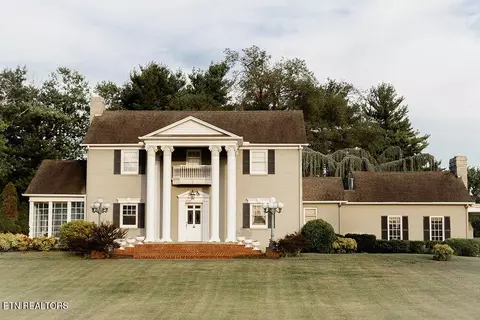 1752 Old Niles Ferry Rd, Maryville, TN 37803