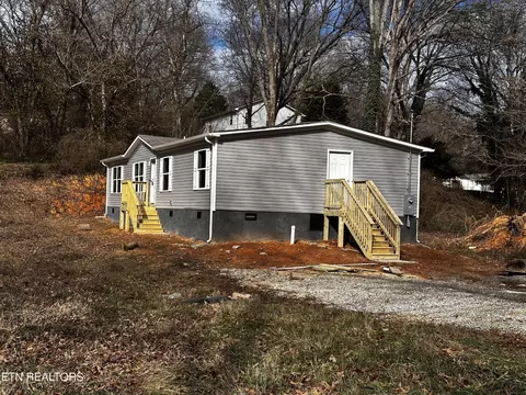 2003 Aster Rd, Knoxville, TN 37918
