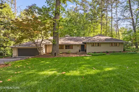 722 Bluff Dr, Knoxville, TN 37919