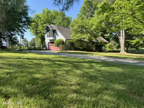 3429 Saint Andrews Dr, White Pine, TN 37890