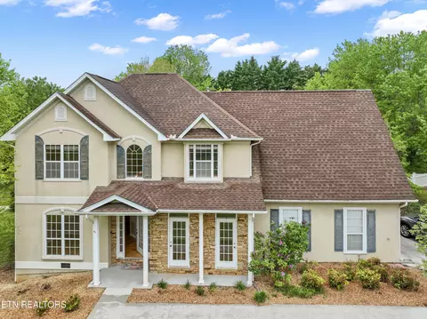 1043 Shadow Wood Ln, Morristown, TN 37814