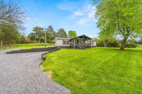 125 Capps Rd, Corryton, TN 37721 photo 2