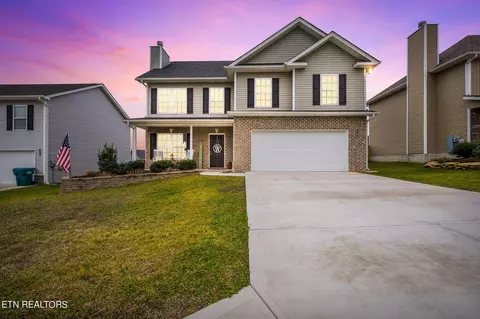 2705 Palace Green Rd, Knoxville, TN 37924