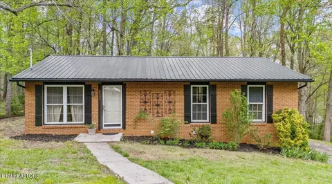 6535 Hunters Glen Dr, Knoxville, TN 37921