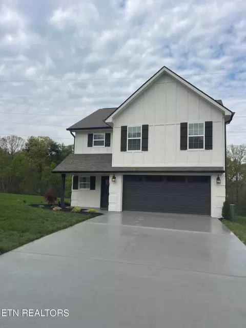 3849 Doral Dr, Maryville, TN 37801