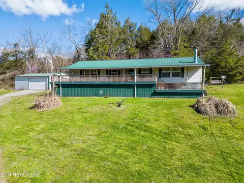 180 Circle Dr, Maynardville, TN 37807