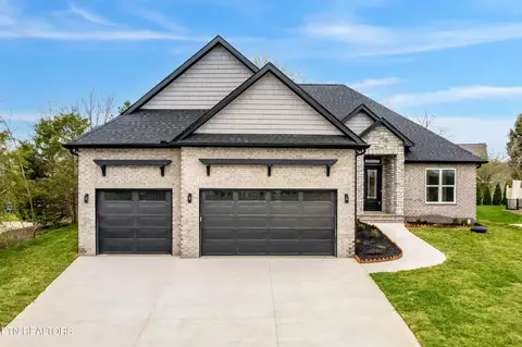 147 Oonoga Way, Loudon, TN 37774