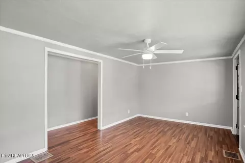 8611 Heiskell Rd, Powell, TN 37849 photo 11