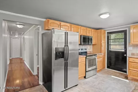 8611 Heiskell Rd, Powell, TN 37849 photo 13