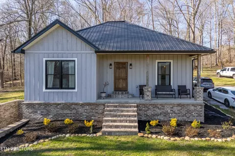 151 Saffles Ln, Madisonville, TN 37354