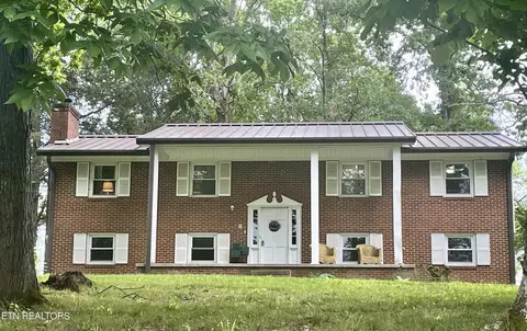 6740 Bonneville Dr, Knoxville, TN 37931