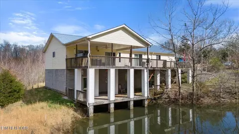 145 T Short Ln, Cookeville, TN 38501