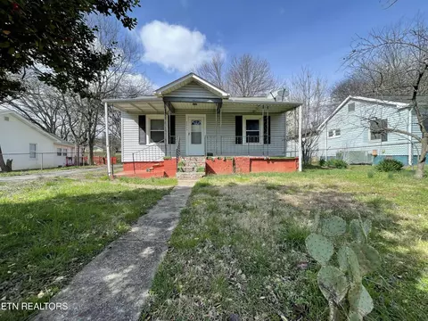2415 Hoitt Ave, Knoxville, TN 37917