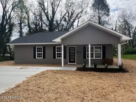 118 Wade Ln, Oak Ridge, TN 37830