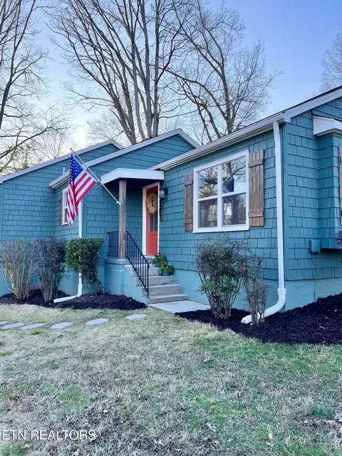 2401 Kantebury Dr, Knoxville, TN 37917