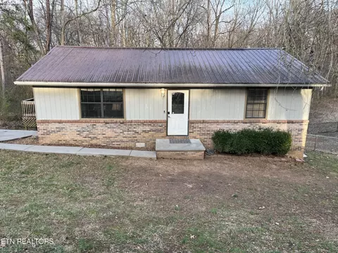147 Barrier Dr, Loudon, TN 37774