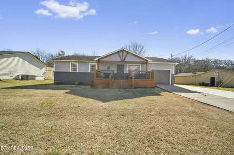 4212 Deer Creek Dr, Knoxville, TN 37912