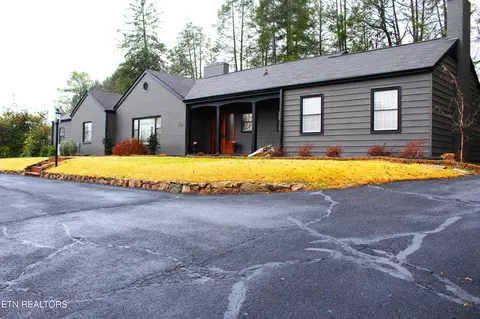 1307 Park St, Sweetwater, TN 37874