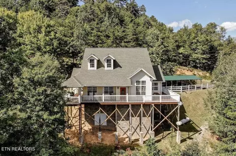 2270 Spence Mountain Loop, Sevierville, TN 37876