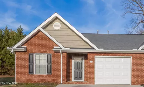 4904 White Petal Way, Knoxville, TN 37912