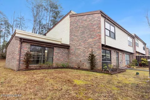 142 Brandeis Ln, Oak Ridge, TN 37830