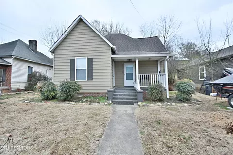 224 Oglewood Ave, Knoxville, TN 37917