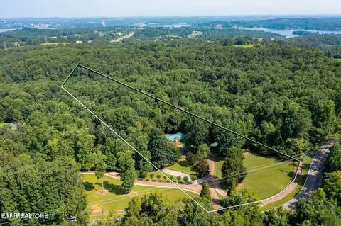 1360 Antioch Church Rd, Lenoir City, TN 37772