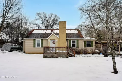 510 E Ford Valley Rd, Knoxville, TN 37920
