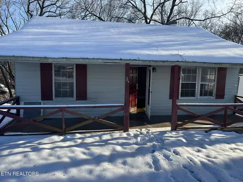 204 Hillview Ave, Knoxville, TN 37914
