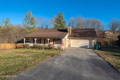 7520 Inverrary Cir, Knoxville, TN 37918