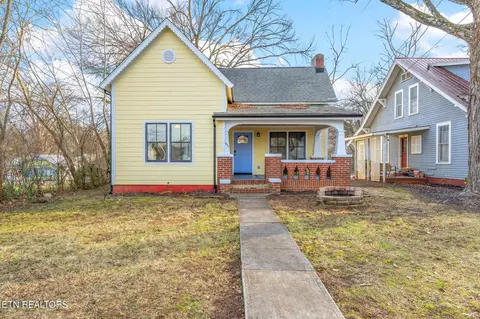 802 Phillips Ave, Knoxville, TN 37920