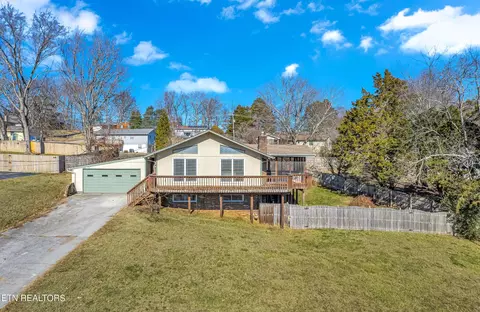 10809 Dineen Dr, Knoxville, TN 37934