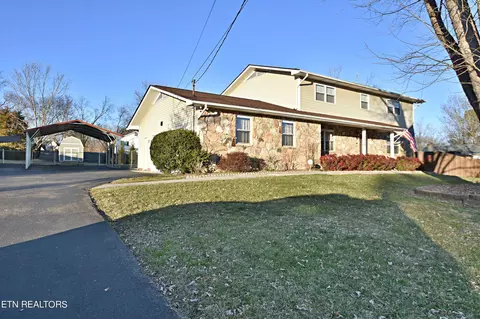 10705 Alameda Dr, Knoxville, TN 37932