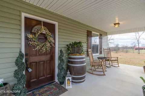 117 Pine Flat Rd, Deer Lodge, TN 37726 photo 6