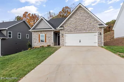 12649 Myrtle Ridge Ln, Knoxville, TN 37932