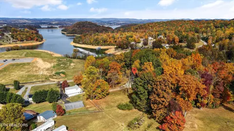 6825 Cedar Hill Rd, Talbott, TN 37877 photo 2