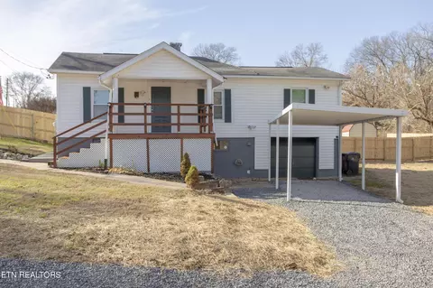 2419 Fenwood Dr, Knoxville, TN 37918