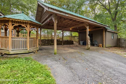 208 River Bend Dr, Ocoee, TN 37361 photo 9