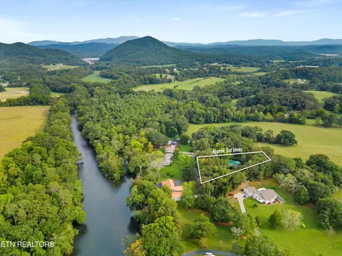 208 River Bend Dr, Ocoee, TN 37361 photo 6