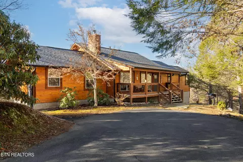 372 Saint Andrews Way, Gatlinburg, TN 37738