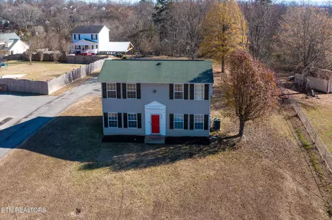 2538 NE Kenilworth Ln, Knoxville, TN 37917