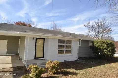 1901 Rambling Rd, Knoxville, TN 37912