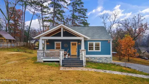 4210 Barbara Dr, Knoxville, TN 37918