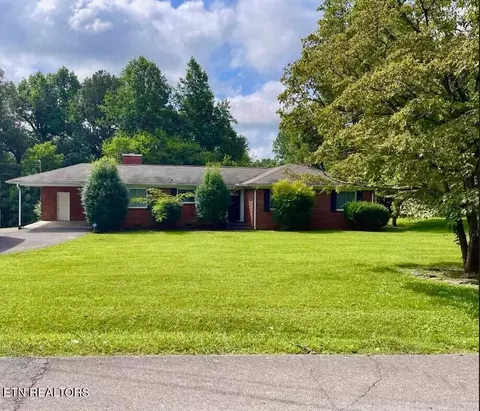 2153 Sentell Cir, Maryville, TN 37803