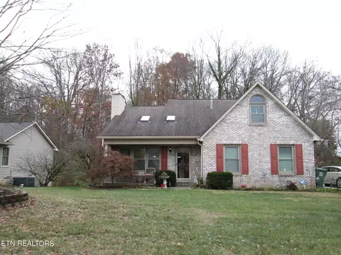 148 Country Walk Dr #2, Powell, TN 37849