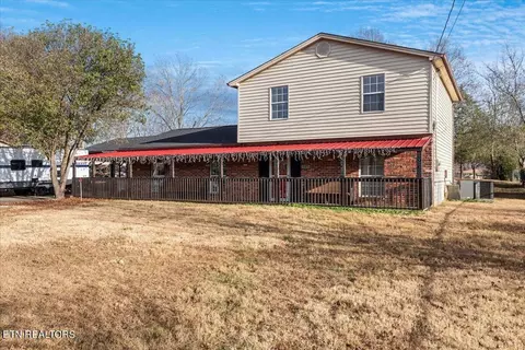 127 Third St, Rockwood, TN 37854