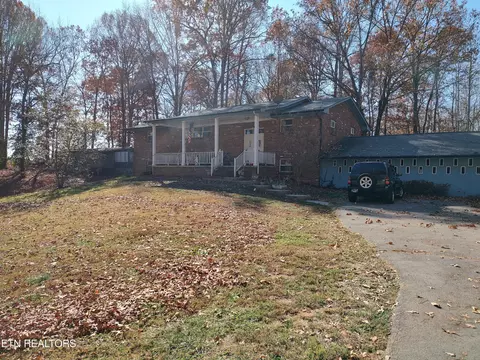 11234 Sam Lee Rd, Knoxville, TN 37932